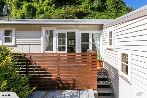 Photo of property in 427 Ohiro Road, Brooklyn, Wellington, 6021