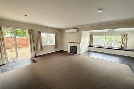 Photo of property in 14 Beatty Road, Pukekohe, 2120
