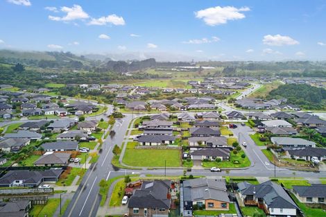 Photo of property in 1 Glenkirk Crescent, Pokeno, 2402