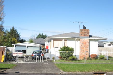 Photo of property in 30 Halsey Road, Manurewa, Auckland, 2102