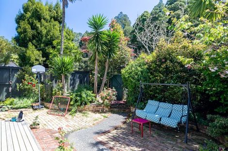 Photo of property in 46 Huia Road, Titirangi, Auckland, 0604