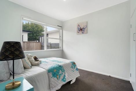 Photo of property in 11 Oriana Avenue, Lynfield, Auckland, 1042