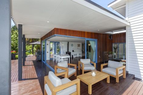 Photo of property in 105 Waterfall Road, Paraparaumu, 5032