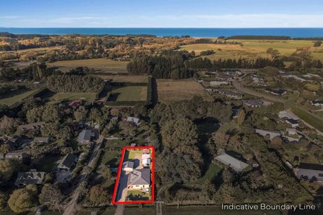 Photo of property in 51 Old Main Road North, Leithfield, 7481