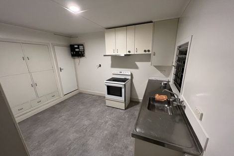 Photo of property in 6 Brighton Terrace, Murrays Bay, Auckland, 0630