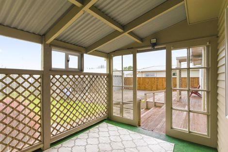 Photo of property in 14 Solway Street, Levin, 5510