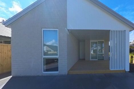 Photo of property in 2 Hauhake Lane, Omokoroa, 3114