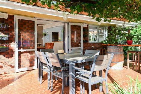 Photo of property in 51 Dinsdale Road, Dinsdale, Hamilton, 3204