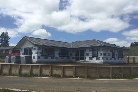 Photo of property in 48 Cyrus Street, Whalers Gate, New Plymouth, 4310