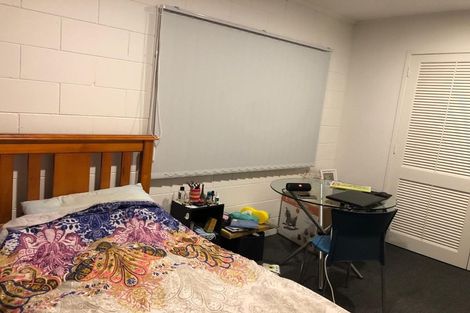 Photo of property in 9 Braund Place, Glenfield, Auckland, 0629