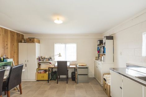 Photo of property in 30 Park View Avenue, Feilding, 4702