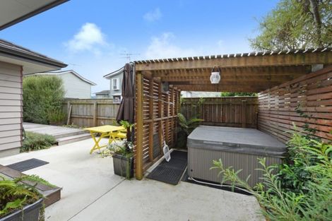 Photo of property in 44a King Street, Ebdentown, Upper Hutt, 5018