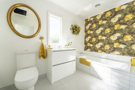 Photo of property in 12 Roslyn Terrace, West End, Timaru, 7910