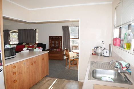 Photo of property in 13 Redwood Close, Paraparaumu, 5032