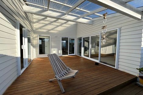 Photo of property in 9 Russell Street, Westport, 7825