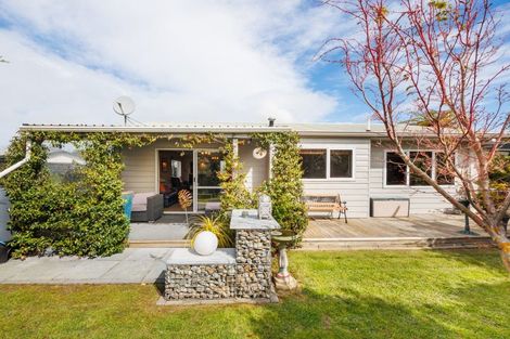 Photo of property in 27 Norfolk Crescent, Feilding, 4702