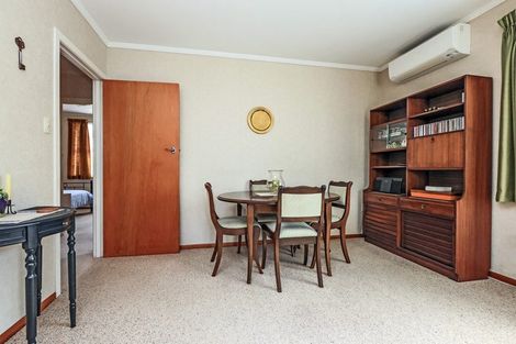 Photo of property in 2/34 Te Aute Road, Havelock North, 4130