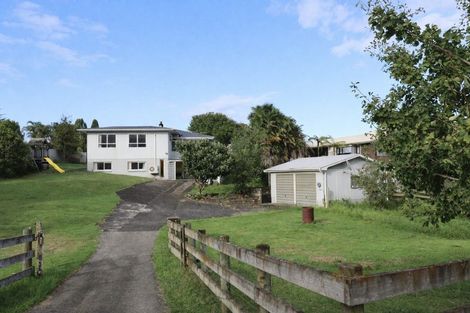 Photo of property in 7 George Crescent, Buckland, Pukekohe, 2677
