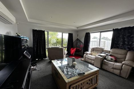 Photo of property in 71 Whincops Road, Halswell, Christchurch, 8025