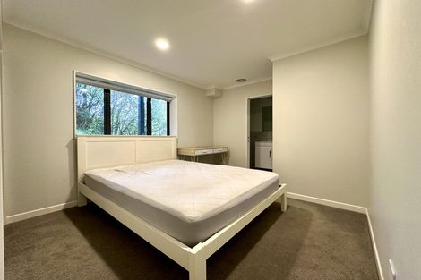 Photo of property in 21a Fairmount Road, Titirangi, Auckland, 0604