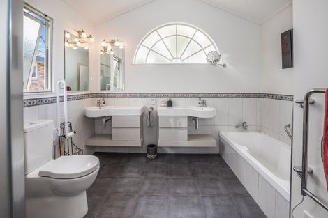 Photo of property in 21 Willow Grove, Morrinsville, 3300