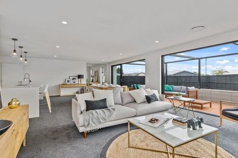 Photo of property in 5 Dollar Place, Prebbleton, 7604