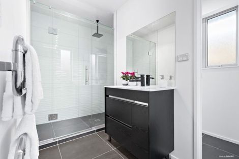 Photo of property in 77 Valley Road, Pukekohe, 2120