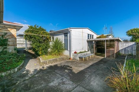 Photo of property in 17 Waimarie Street, Nawton, Hamilton, 3200