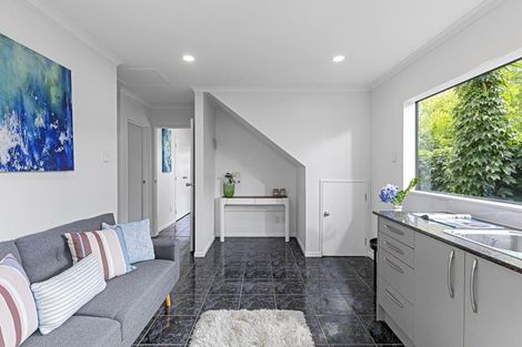 Photo of property in 1/1553 Great North Road, Waterview, Auckland, 1026