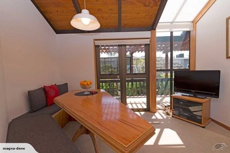 Photo of property in 8 Tui Street, Torbay, Auckland, 0630
