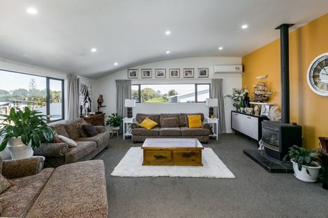 Photo of property in 220 Te Awa Avenue, Awatoto, Napier, 4110