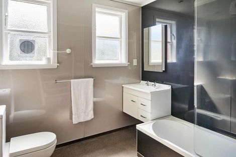 Photo of property in 3 Norris Grove, Taita, Lower Hutt, 5011