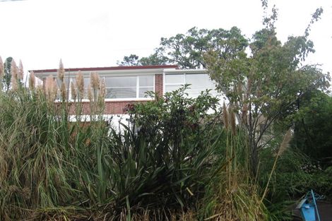 Photo of property in 218 Godley Road, Titirangi, Auckland, 0604