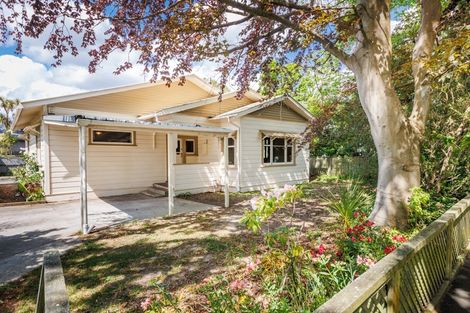 Photo of property in 15 Batt Street, West End, Palmerston North, 4410