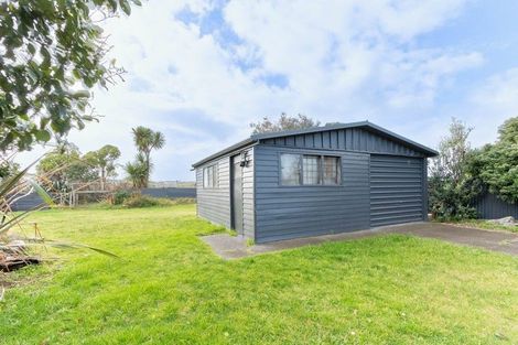 Photo of property in 26 Polson Street, Castlecliff, Whanganui, 4501