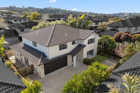 Photo of property in 7 Andy Crescent, Flat Bush, Auckland, 2016