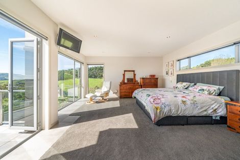 Photo of property in 75b Paremata Haywards Road, Pauatahanui, Porirua, 5381