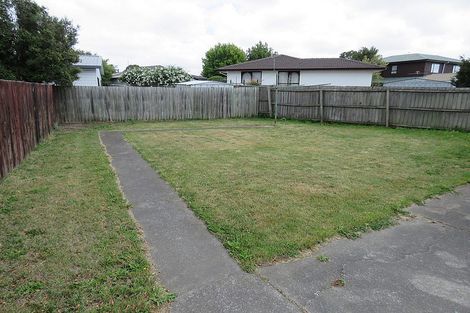 Photo of property in 9 Christian Street, Bryndwr, Christchurch, 8053