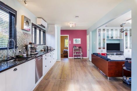 Photo of property in 1/35 Glendon Avenue, Avondale, Auckland, 1026