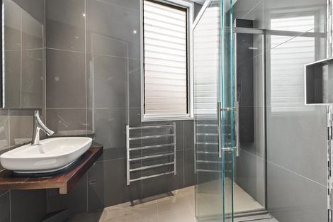 Photo of property in 2 Augustus Terrace, Parnell, Auckland, 1052