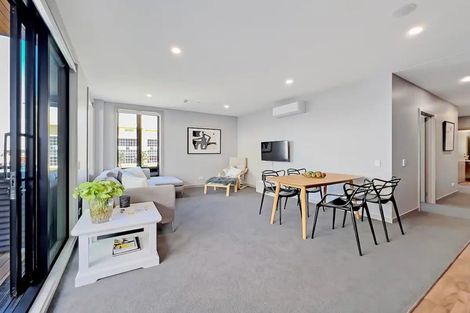 Photo of property in 205/2 Launch Road, Hobsonville, Auckland, 0616