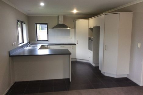 Photo of property in 17 Jasmine Place, Cambridge, 3434