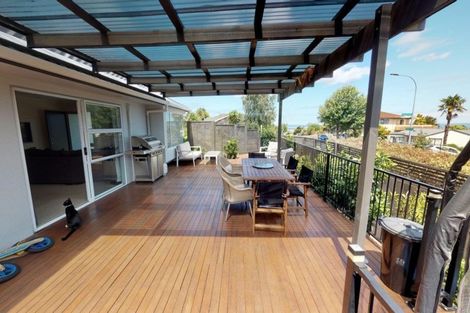 Photo of property in 1/2 Calluna Crescent, Totara Heights, Auckland, 2105