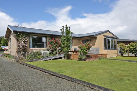 Photo of property in 48 Arthur Street, Winton, 9720