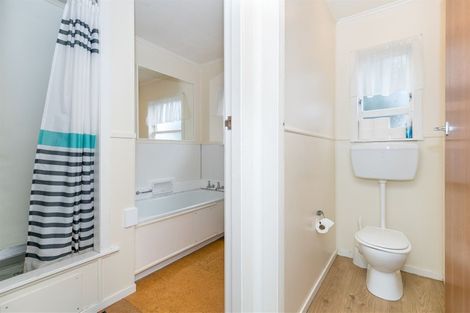 Photo of property in 3 Totara Drive, St Andrews, Hamilton, 3200