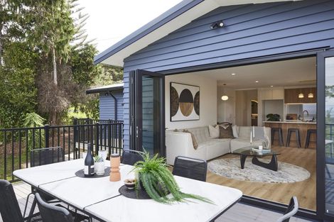 Photo of property in 436 Huia Road, Laingholm, Auckland, 0604