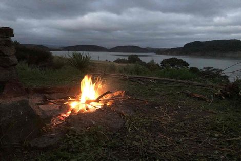 Photo of property in 1111b Te Waitere Road, Taharoa, 3988