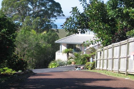 Photo of property in 29 Oakpark Place, West Harbour, Auckland, 0618