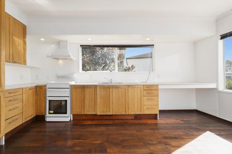 Photo of property in 3 Spargo Road, Massey, Auckland, 0614