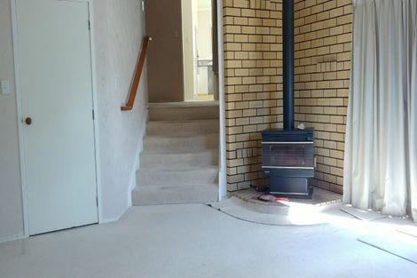 Photo of property in 179 Chelsea View Drive, Chatswood, Auckland, 0626